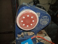 woodworking sanding using random orbital pads